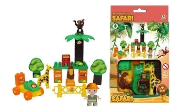 0546 BRINCANDO DE SAFARI