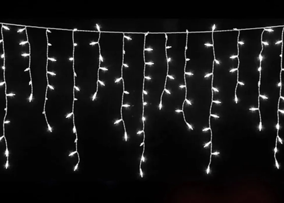 11807 CASCATA 200LEDS BRANCO FIXO