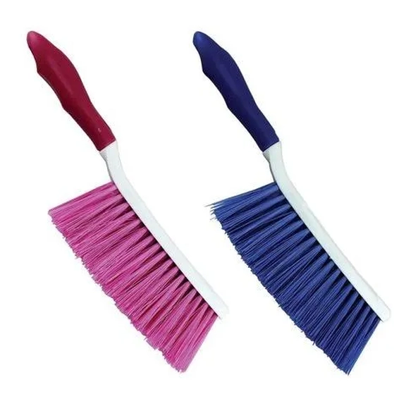 CK2619 MINI VASSOURA PLASTICA 28X7CM