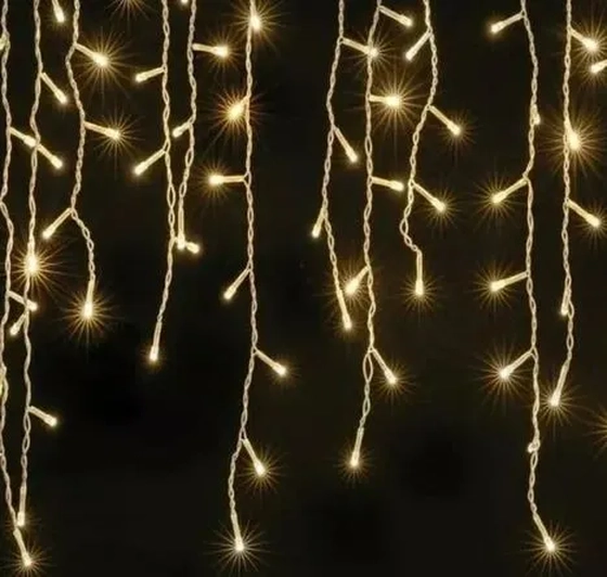 3024 CASCATA C/200 LEDS MORNO 8F 5M C/FIO BRANCO 127V