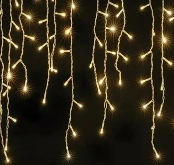 3024 CASCATA C/200 LEDS MORNO 8F 5M C/FIO BRANCO 127V