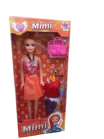 TOYS-190027_QO BONECA EM PLASTICO C/ACESSORIOS