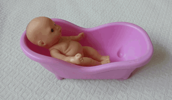 3005 BONECA BEBE BANHO