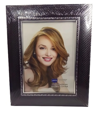 P20052  PORTA RETRATO PLASTICO