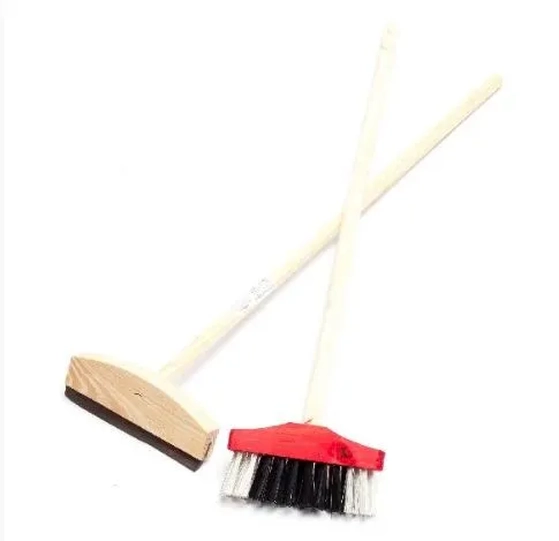 8.668 KIT CRIANÇA FELIZ -VASSOURA NOVIÇA E RODO