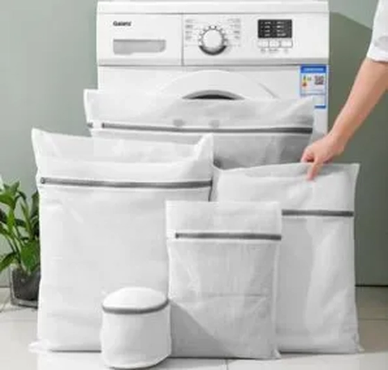 ULI018 SACO PROTETOR P/ROUPA C/7PCS DE POLIESTER