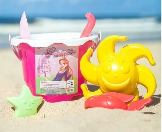 BALDE CASTELINHO 16X17CM C/6 ACESSORIOS