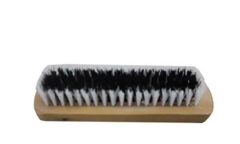 1.316 ESCOVA ROUPA - BASE MADEIRA