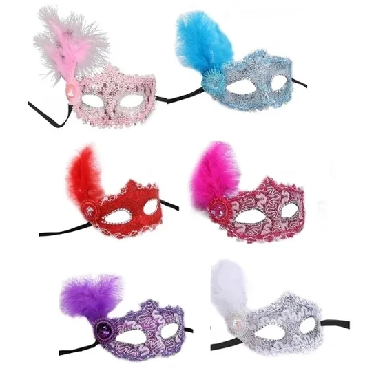 904232 MASCARA LUXO C/PENAS