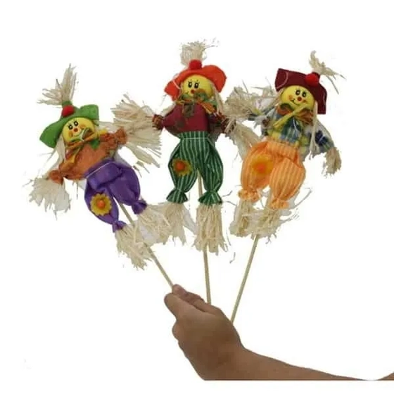 J-66 ENFEITE ESPANTALHO NO PALITO 33 CM