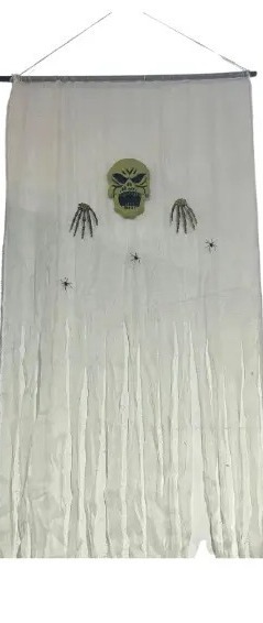 Q23215 CORTINA HALLOWEEN TECIDO BRANCA C/CAVEIRA 180X92